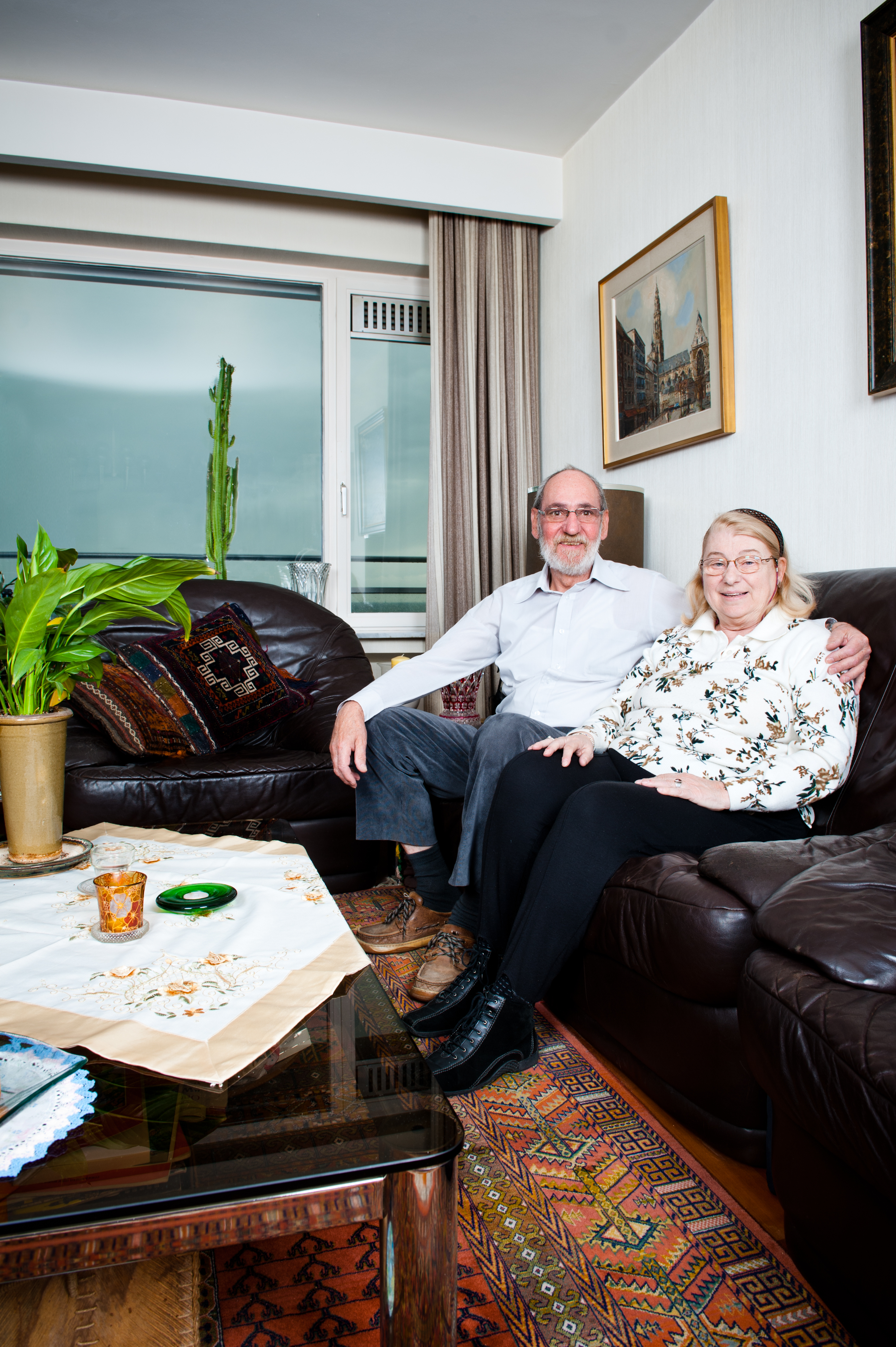 Sonja Liekens en Robert De Backer - eigenaars actieve 60-plussers, wonen hier 39 jaar 16e verdieping 